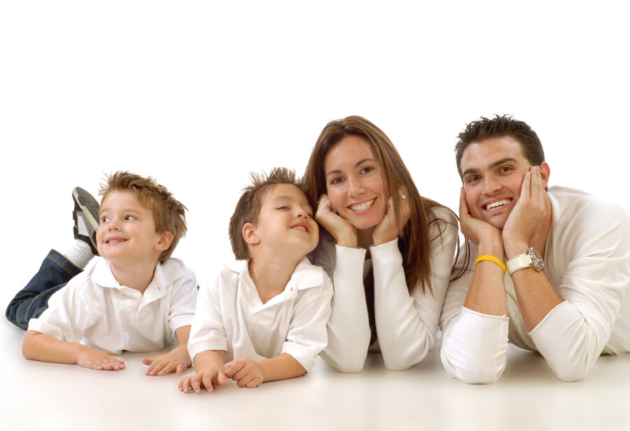 Una famiglia riceve una consulenza